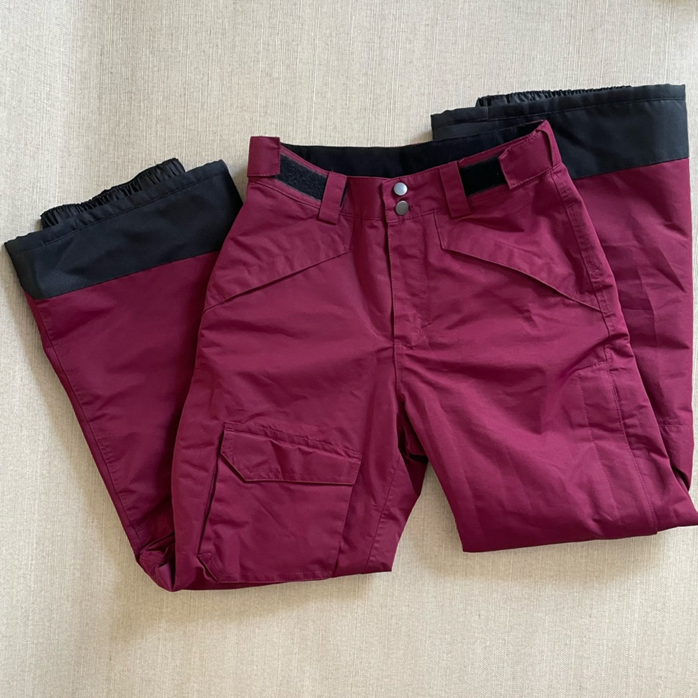Iceburg Outerwear Maroon ski pants kid medium